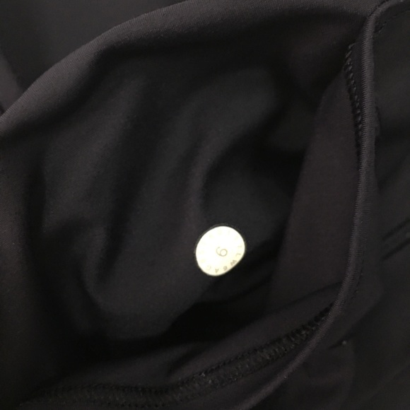 LULULEMON RUNNING CROP - Picture 3 of 8